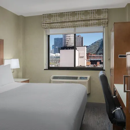 Holiday Inn Express Manhattan Midtown West By Ihg-3